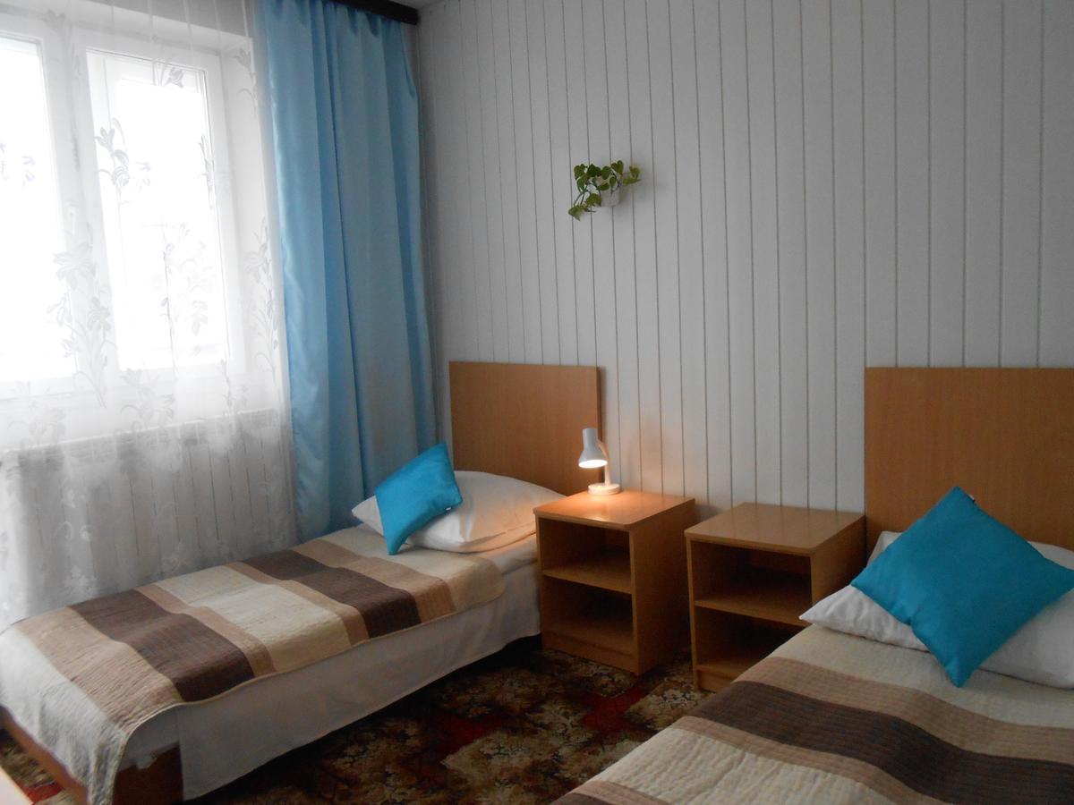 Hotel Leon Biala Podlaska Bagian luar foto
